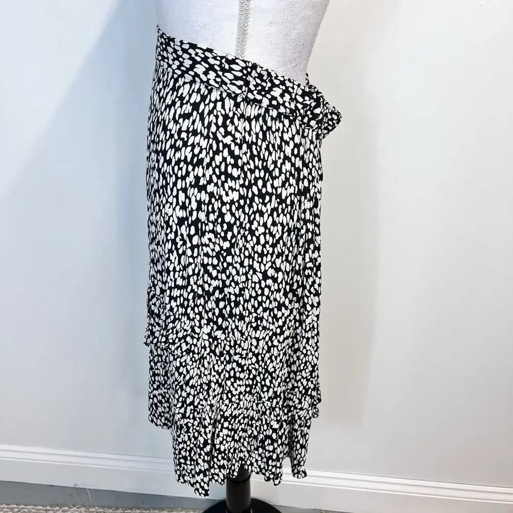 Talbots Skirt sz Medium Pet Black Ivory Slinky Ruffle Knee A Line Modest Church - Picture 6 of 9